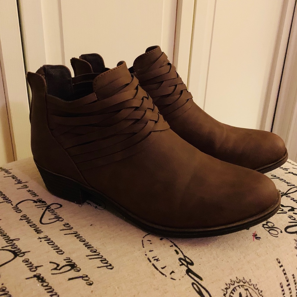 SO Booties